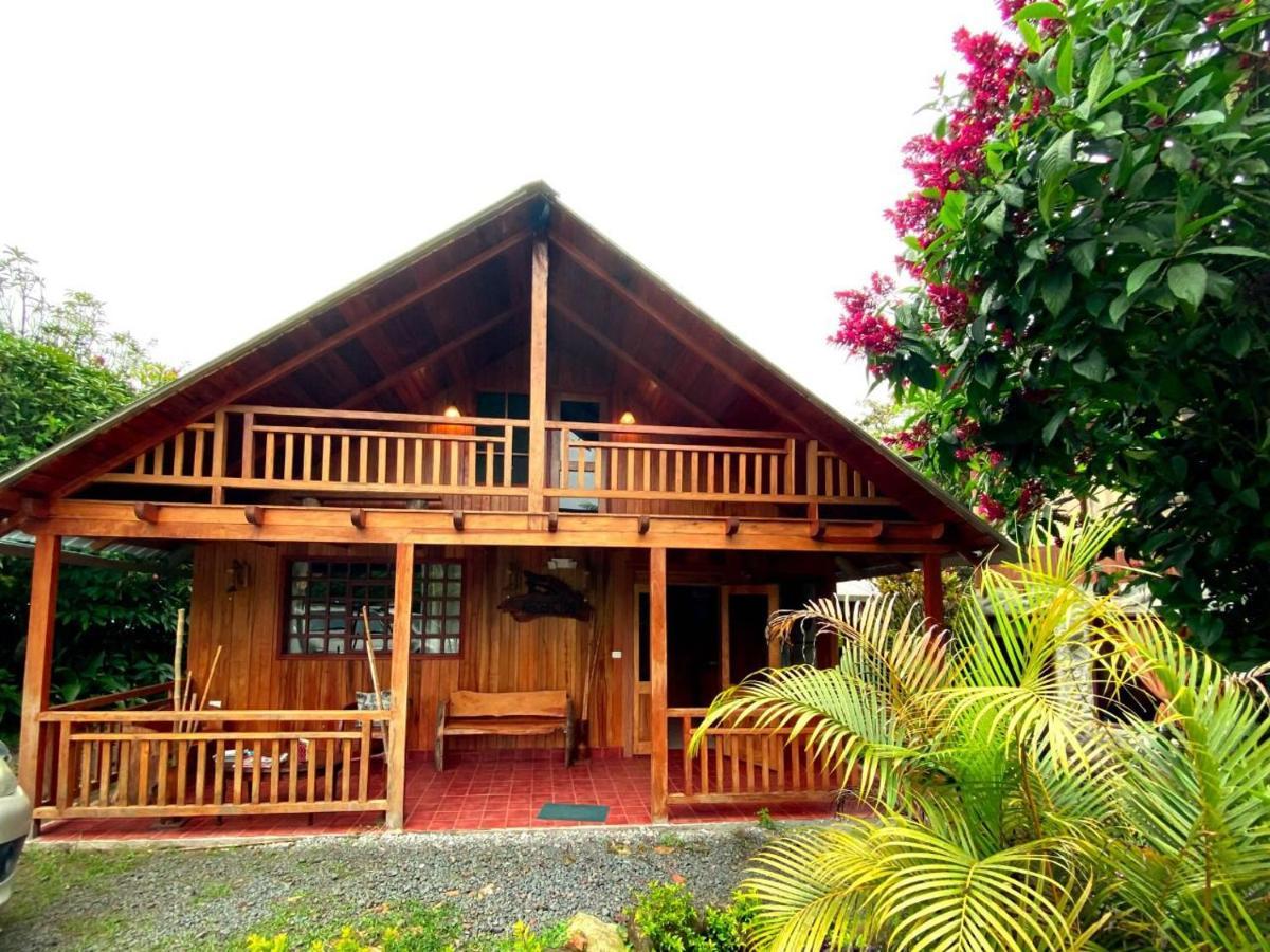 Hosteria Los Cedros De Mindo Ngoại thất bức ảnh
