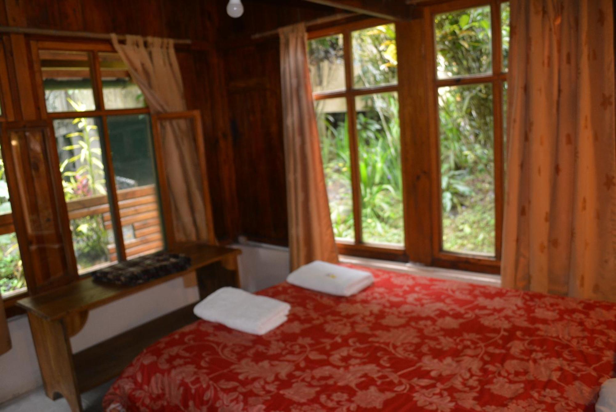 Hosteria Los Cedros De Mindo Ngoại thất bức ảnh