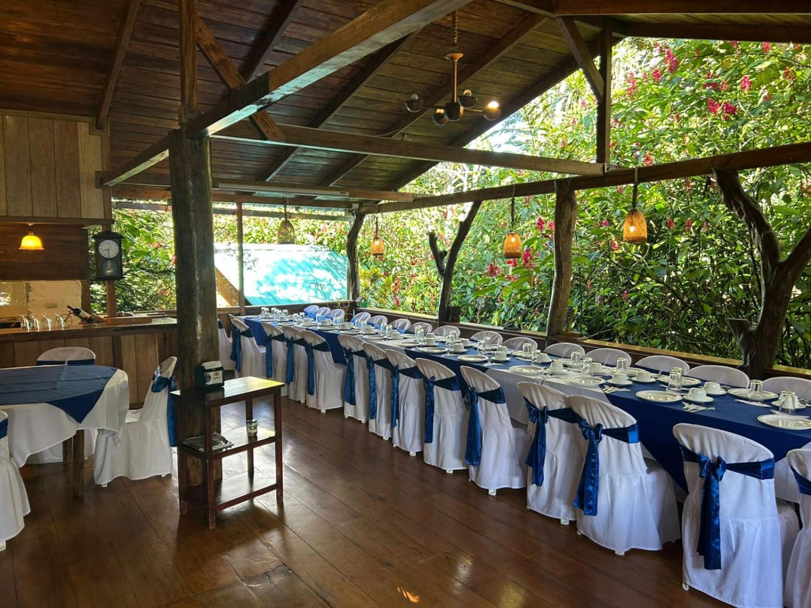 Hosteria Los Cedros De Mindo Ngoại thất bức ảnh