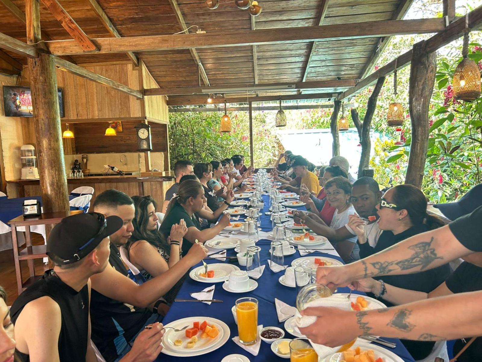 Hosteria Los Cedros De Mindo Ngoại thất bức ảnh