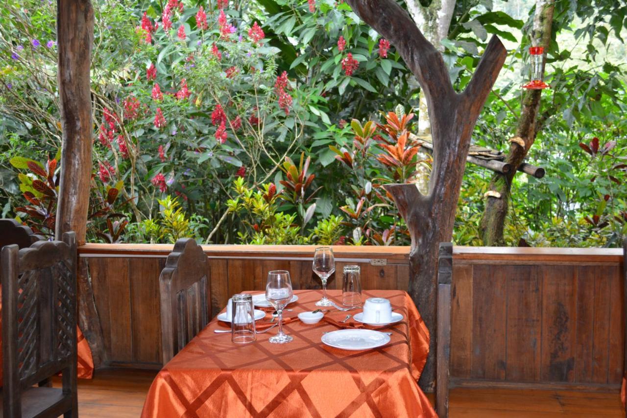 Hosteria Los Cedros De Mindo Ngoại thất bức ảnh